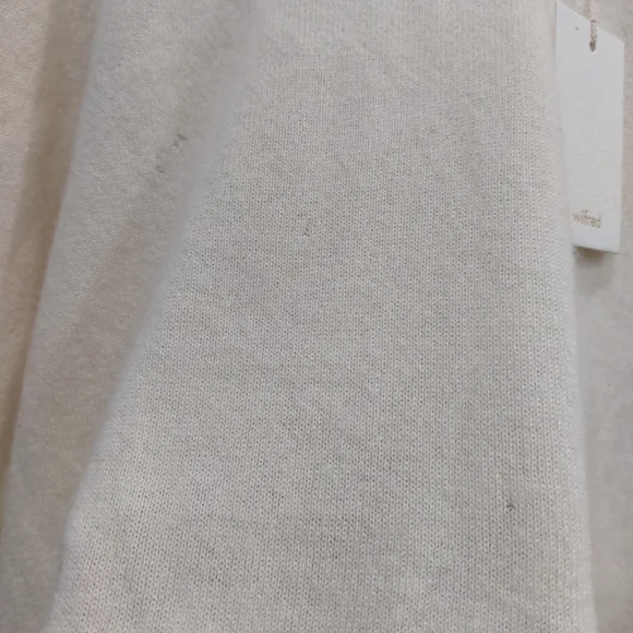 Aritzia Wilfred Liteluxe Cashmere Sweater Light Birch - Picture 8 of 8